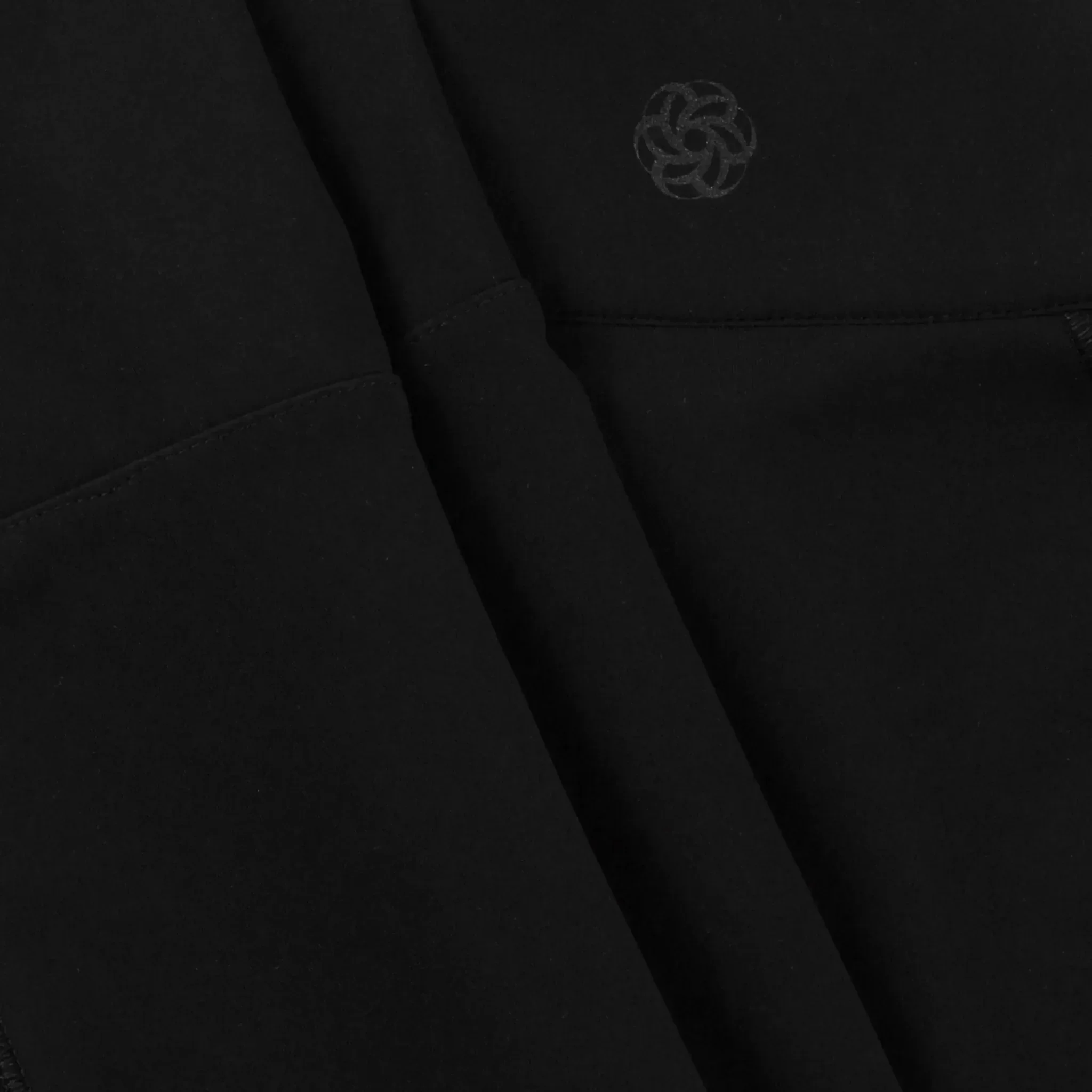 Sculpting Jacket - CORE BLACK