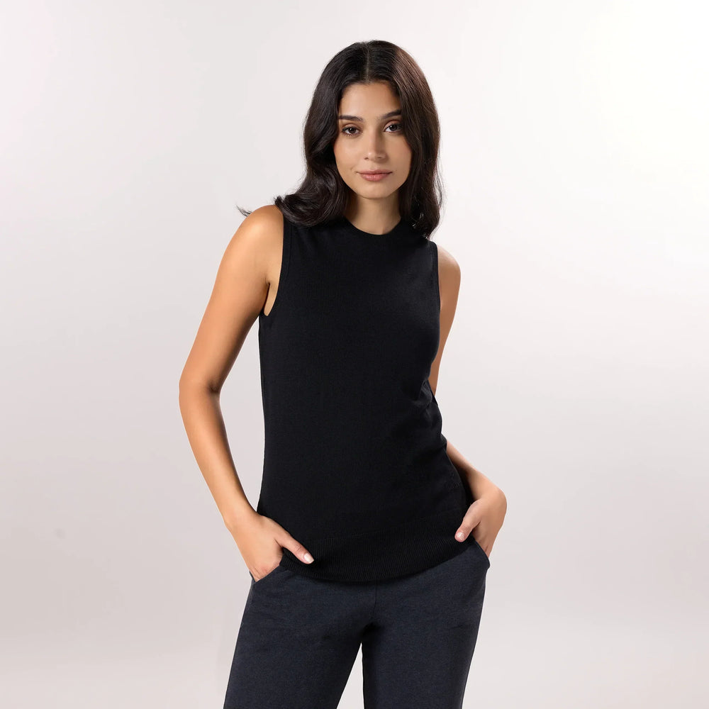 Knitted Sleeveless Sweater - SEASONAL BLACK
