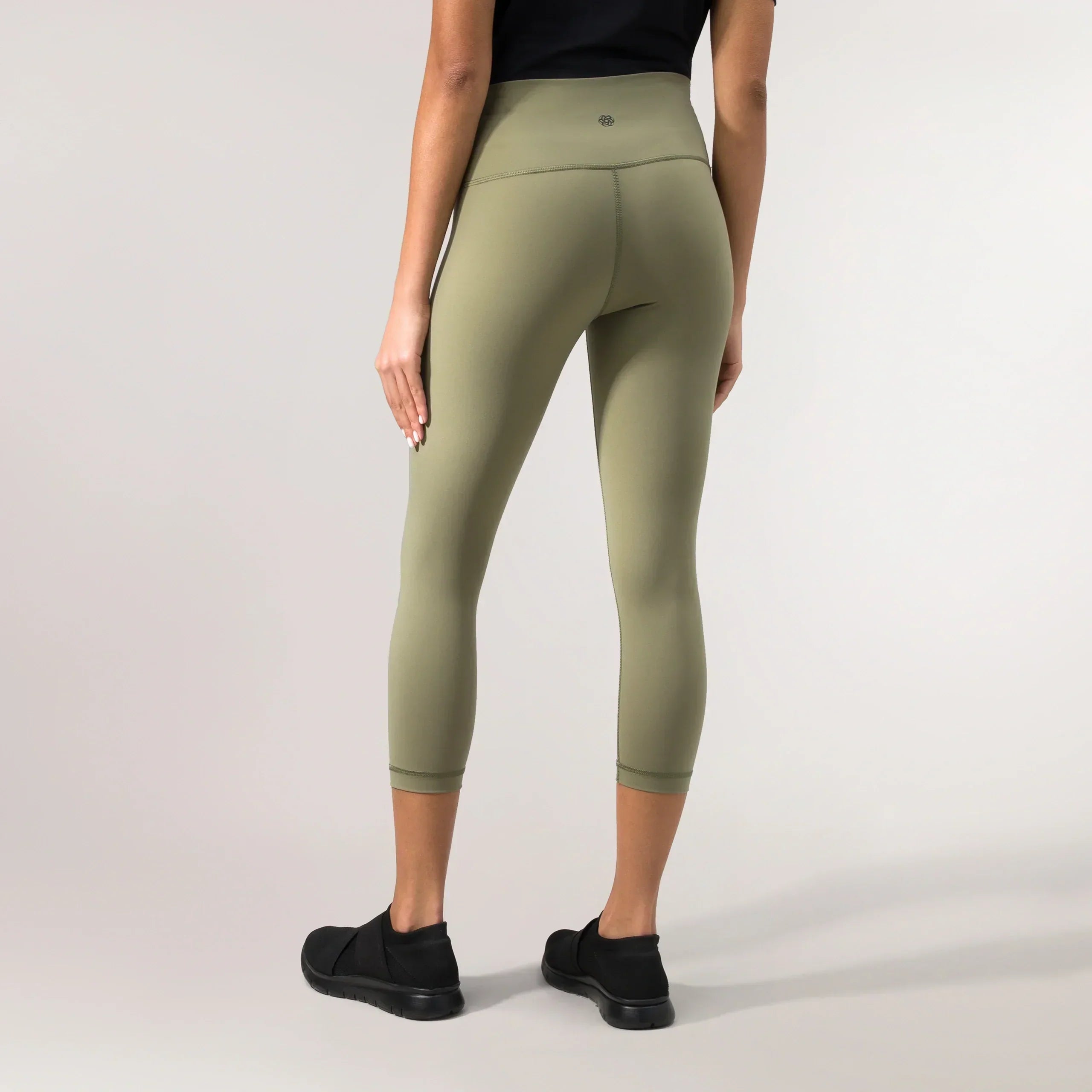 Sculpting Compression Crop Legging - CORE MUSK GREEN