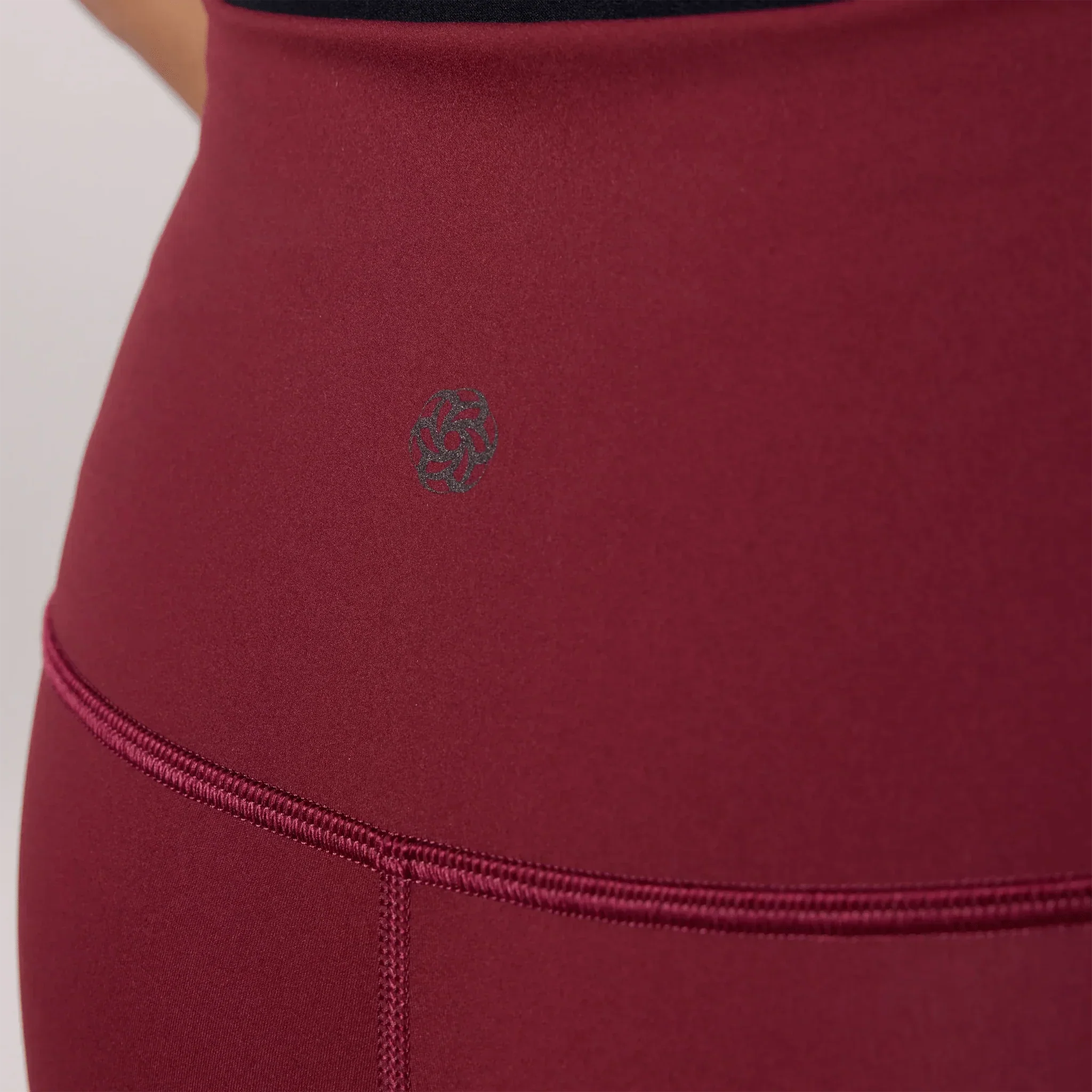 Sculpting Compression Legging - CORE GRAPE RED