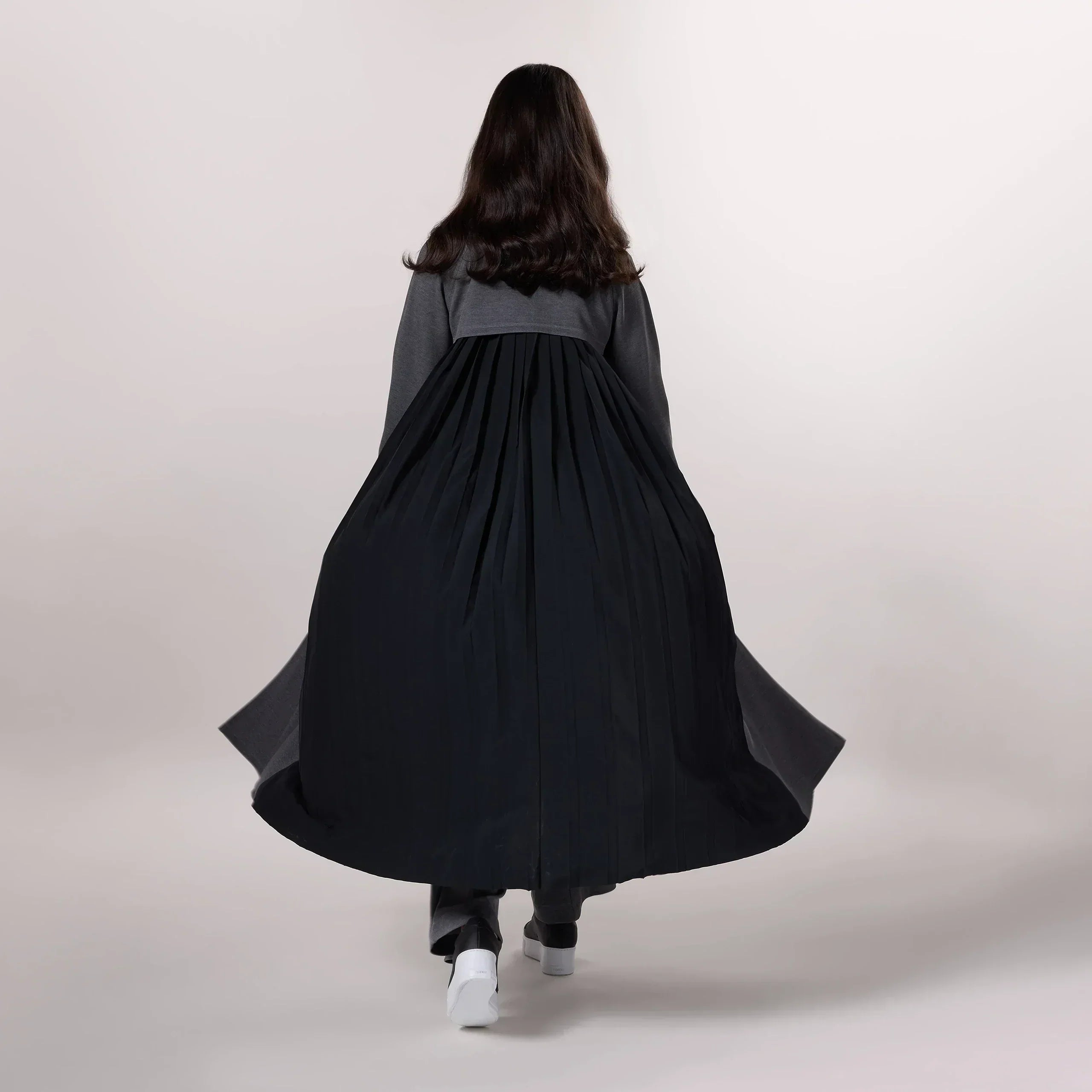 Pleated Abaya - SEASONAL CHARCOAL GREY