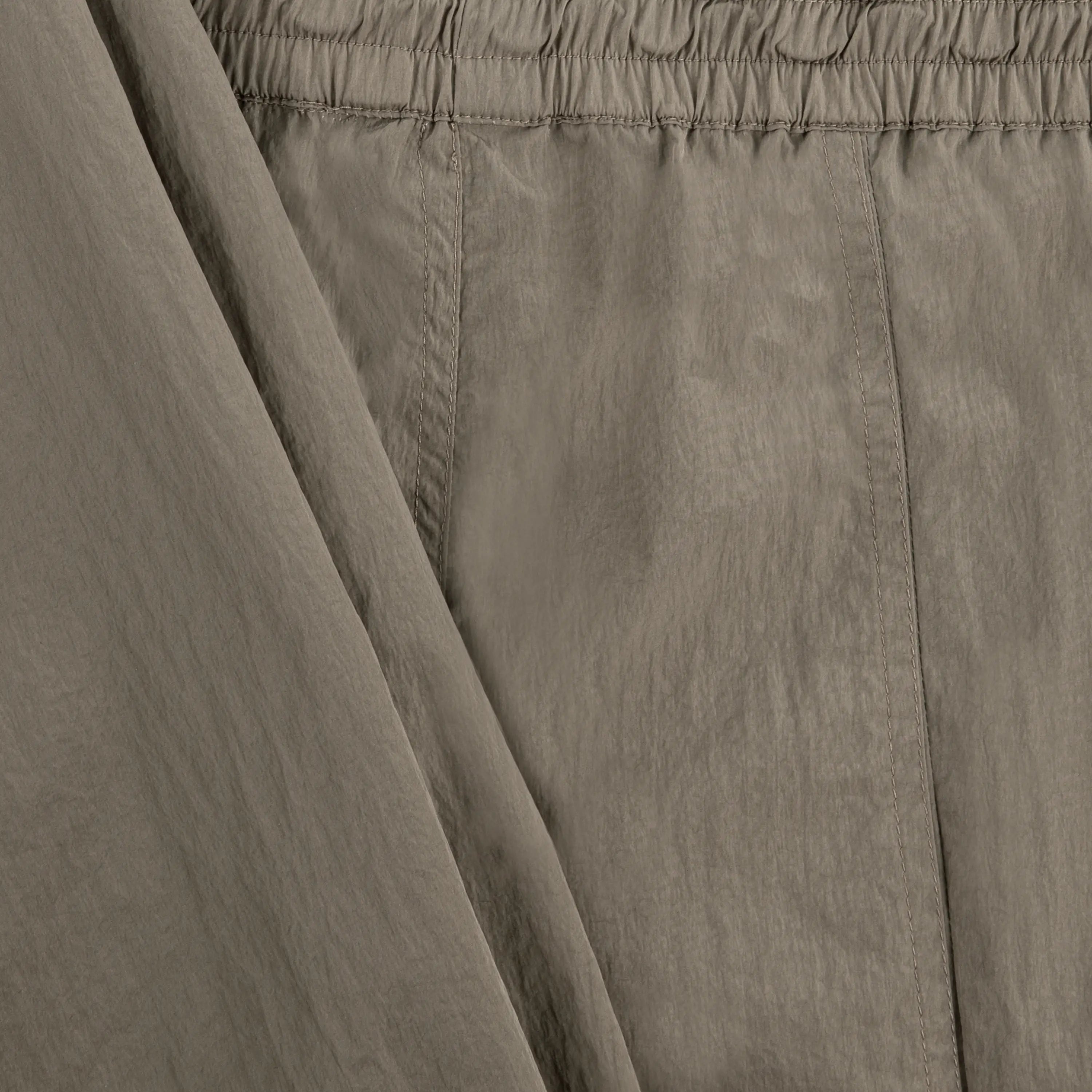 Parachute Pants - SEASONAL BEIGE
