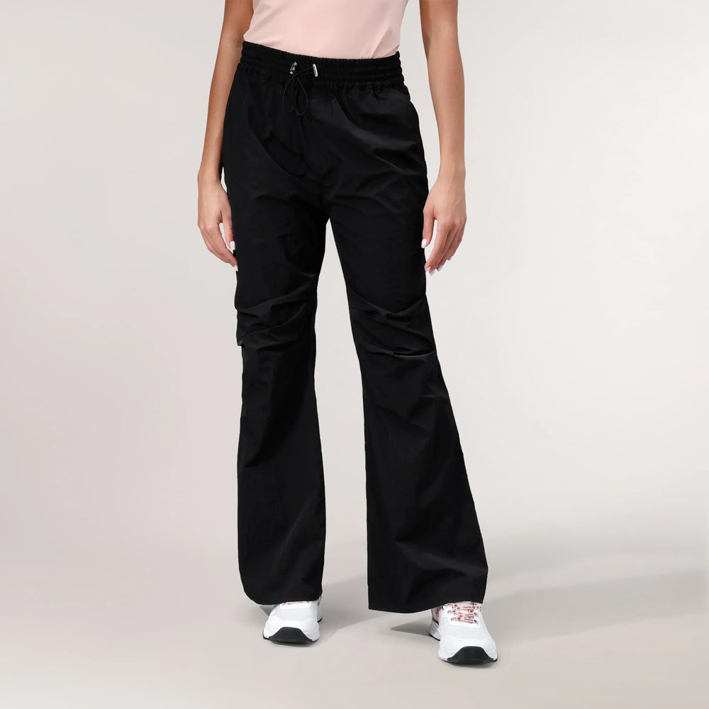 Parachute Pants - SEASONAL BLACK