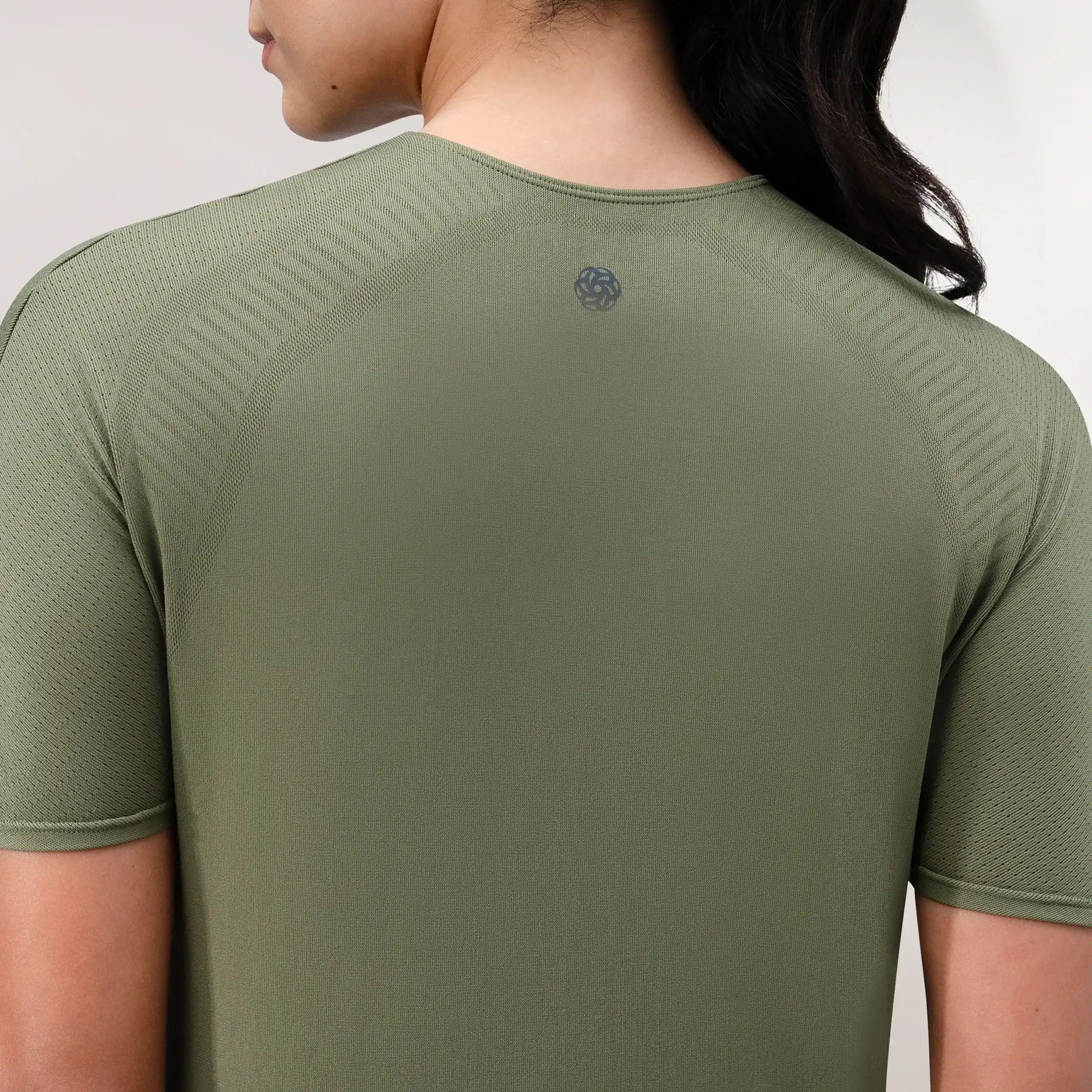Limber Up T-shirt - CORE MUSK GREEN